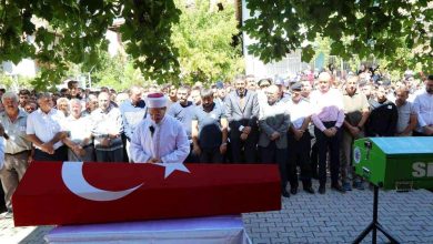 Kütahya gündem haberleri | Balıkesir'de denizde boğulan sözleşmeli er ve kuzeni Kütahya'da toprağa verildi