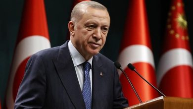 Son Dakika: Cumhurbaşkanı Erdoğan'dan faiz resti: Bu kardeşiniz görevde olduğu sürece inmeye devam edecektir