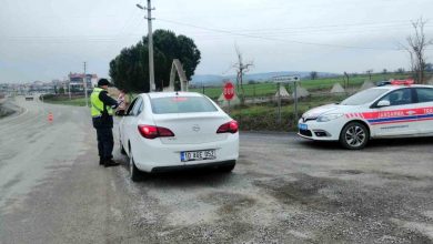 Balıkesir'de polis ve jandarmadan 160 şahsa operasyon